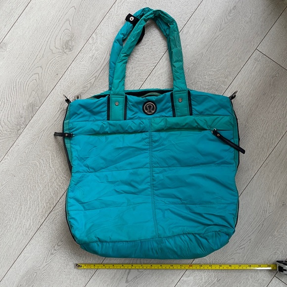 lululemon athletica Handbags - Lululemon Fast in Flight Tote Turquoise Well Loved
